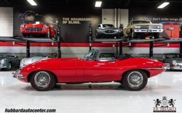 Jaguar-E-Type-1966-Convertible-4