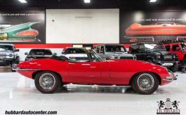 Jaguar-E-Type-1966-Convertible-8