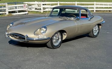 Jaguar-E-Type-1967-Convertible
