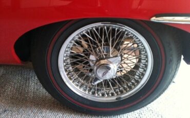 Jaguar-E-Type-1967-Coupe-1