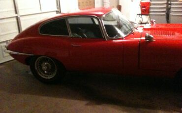 Jaguar-E-Type-1967-Coupe-12