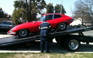 Jaguar-E-Type-1967-Coupe-17