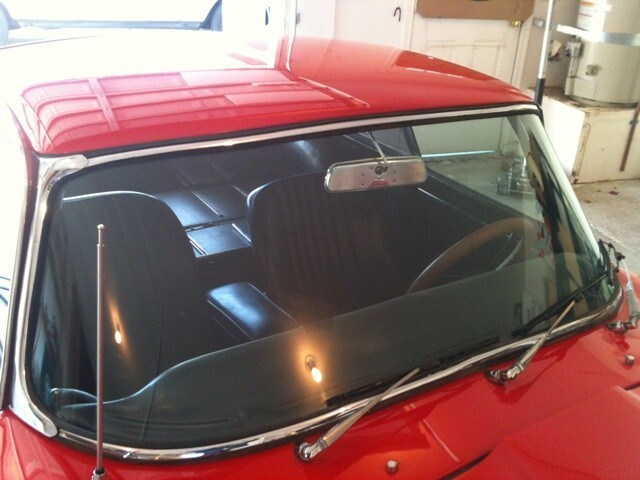 Jaguar-E-Type-1967-Coupe-5