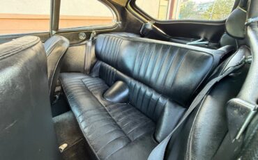 Jaguar-E-Type-1968-11