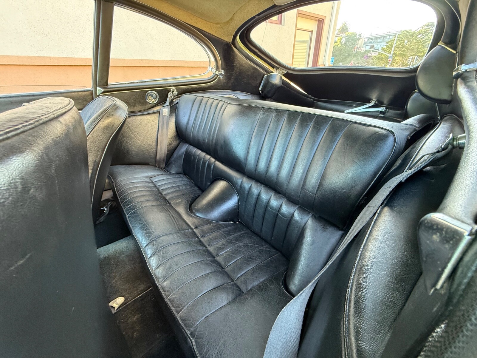 Jaguar-E-Type-1968-11