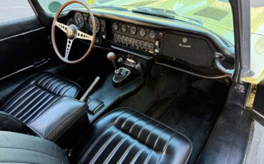 Jaguar-E-Type-1968-12