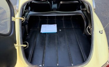 Jaguar-E-Type-1968-14