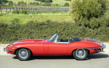 Jaguar-E-Type-1969-Convertible-1