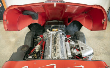 Jaguar-E-Type-1969-Convertible-14
