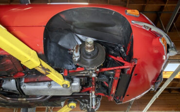 Jaguar-E-Type-1969-Convertible-21