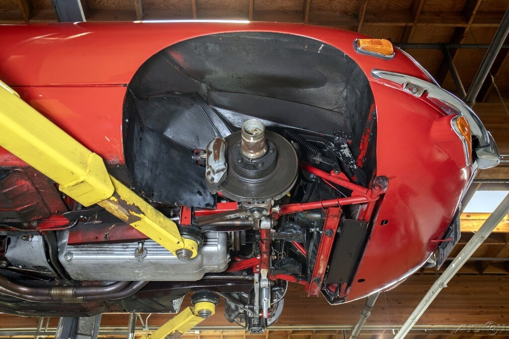 Jaguar-E-Type-1969-Convertible-21