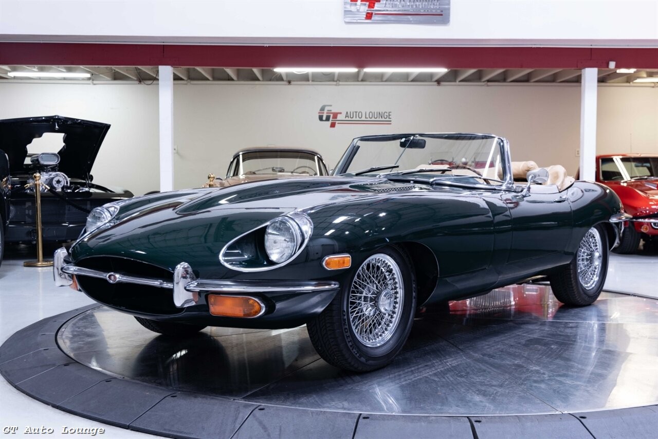 Jaguar-E-Type-1970-Convertible