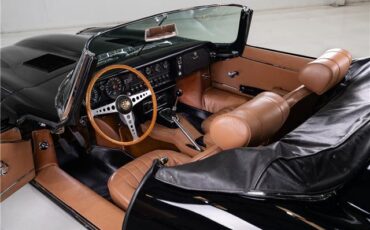 Jaguar-E-Type-1970-Roadster-15