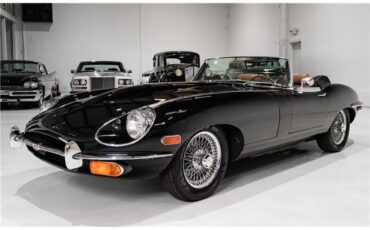 Jaguar-E-Type-1970-Roadster-2
