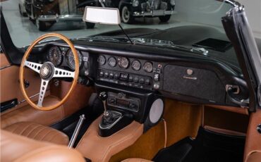 Jaguar-E-Type-1970-Roadster-20
