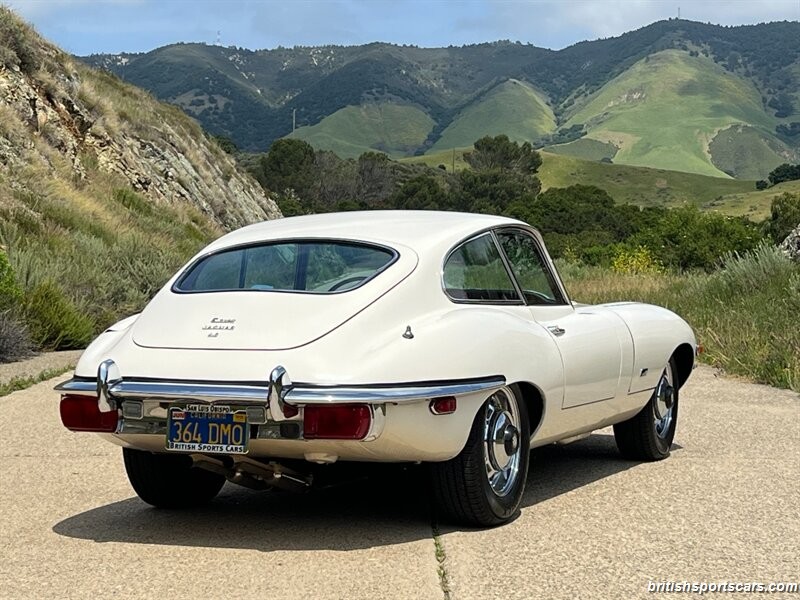 Jaguar-E-Type-1971-Coupe-1