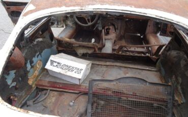 Jaguar-E-Type-1971-Coupe-14