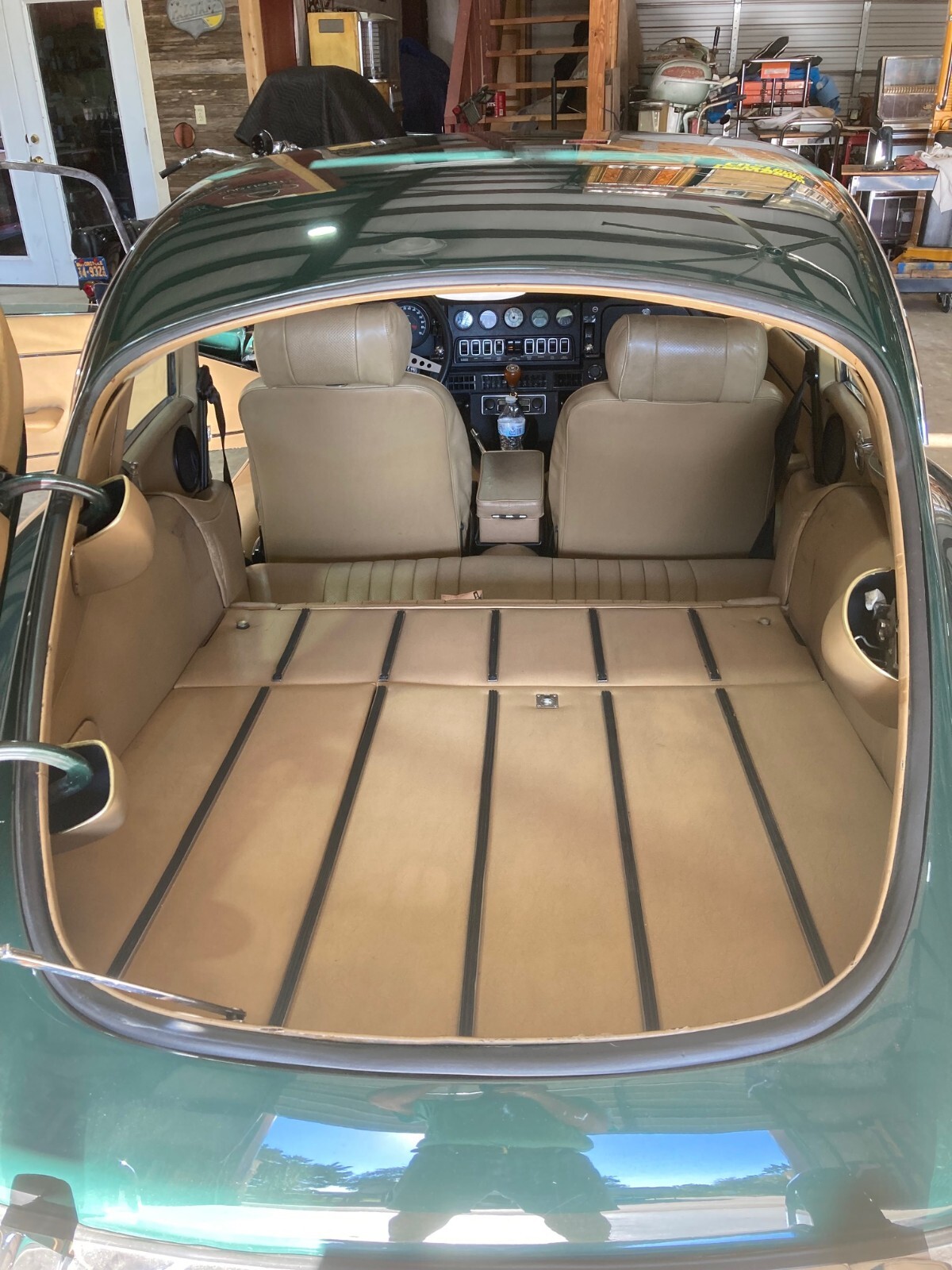 Jaguar-E-Type-1972-Coupe-14