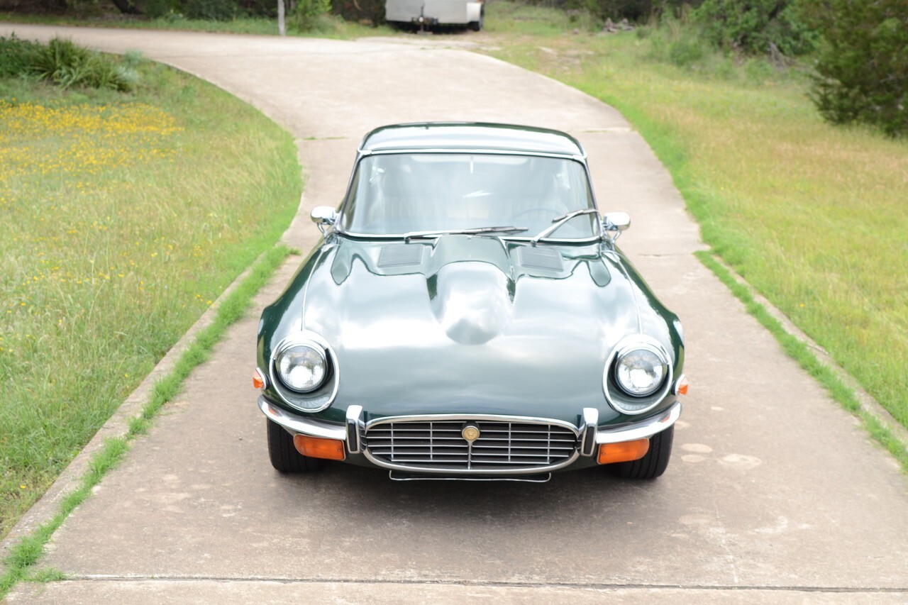 Jaguar-E-Type-1972-Coupe-7