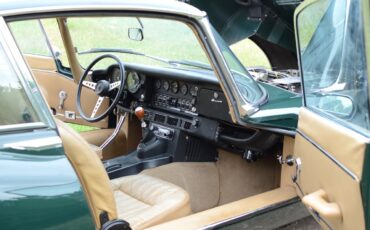Jaguar-E-Type-1972-Coupe-9