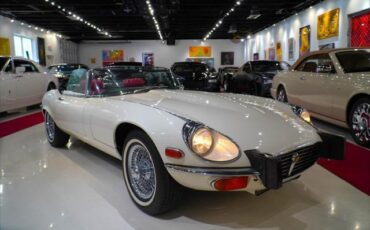 Jaguar-E-Type-1974-1