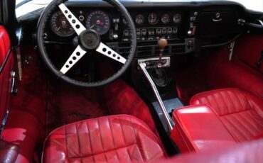 Jaguar-E-Type-1974-12