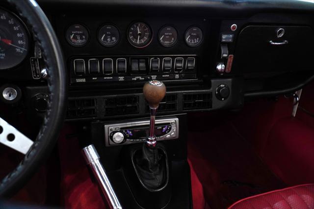 Jaguar-E-Type-1974-13