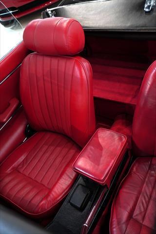 Jaguar-E-Type-1974-16