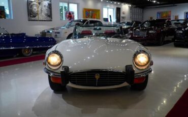 Jaguar-E-Type-1974-2