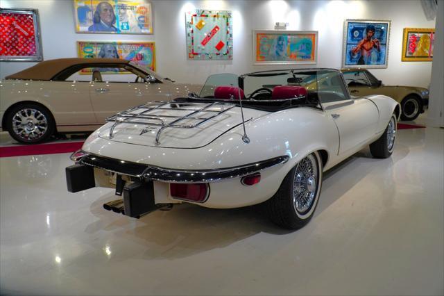 Jaguar-E-Type-1974-7