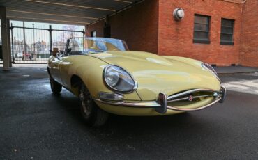 Jaguar-E-Type-Series-1-4.2-Roads-1967-1