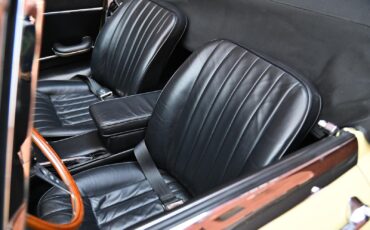 Jaguar-E-Type-Series-1-4.2-Roads-1967-22