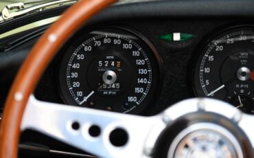 Jaguar-E-Type-Series-1-4.2-Roads-1967-25