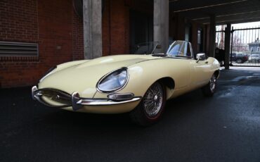 Jaguar-E-Type-Series-1-4.2-Roads-1967-3