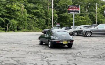 Jaguar-E-Type-V12-22-1971-21