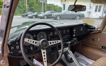 Jaguar-E-Type-V12-22-1971-25