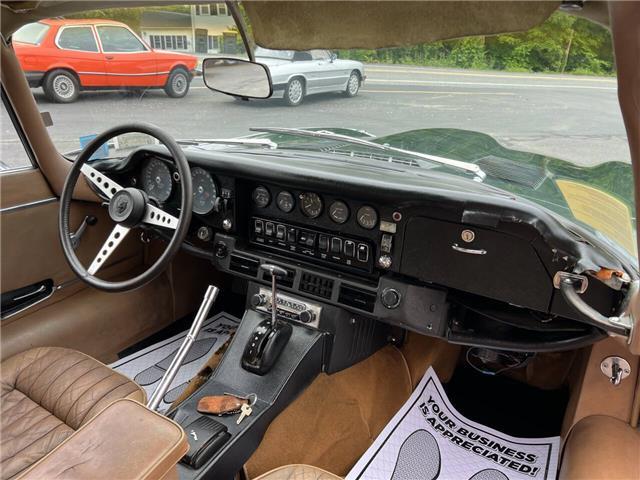 Jaguar-E-Type-V12-22-1971-29