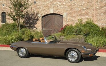 Jaguar-E-type-series-3-1973-green-1