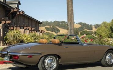 Jaguar-E-type-series-3-1973-green