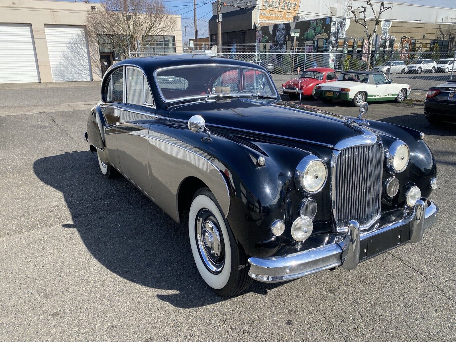 Jaguar-MK-IX-1961