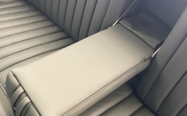Jaguar-MK2-1963-Sedan-29