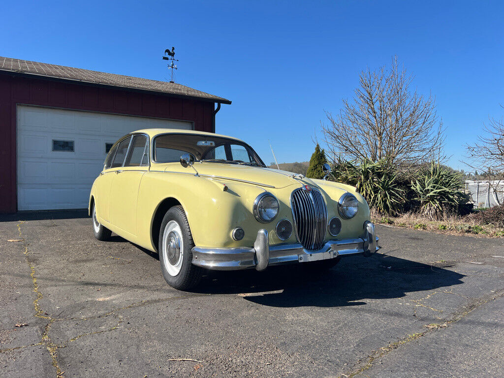 Jaguar-MK2-3.8-1959-Sedan-1
