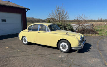 Jaguar-MK2-3.8-1959-Sedan-2