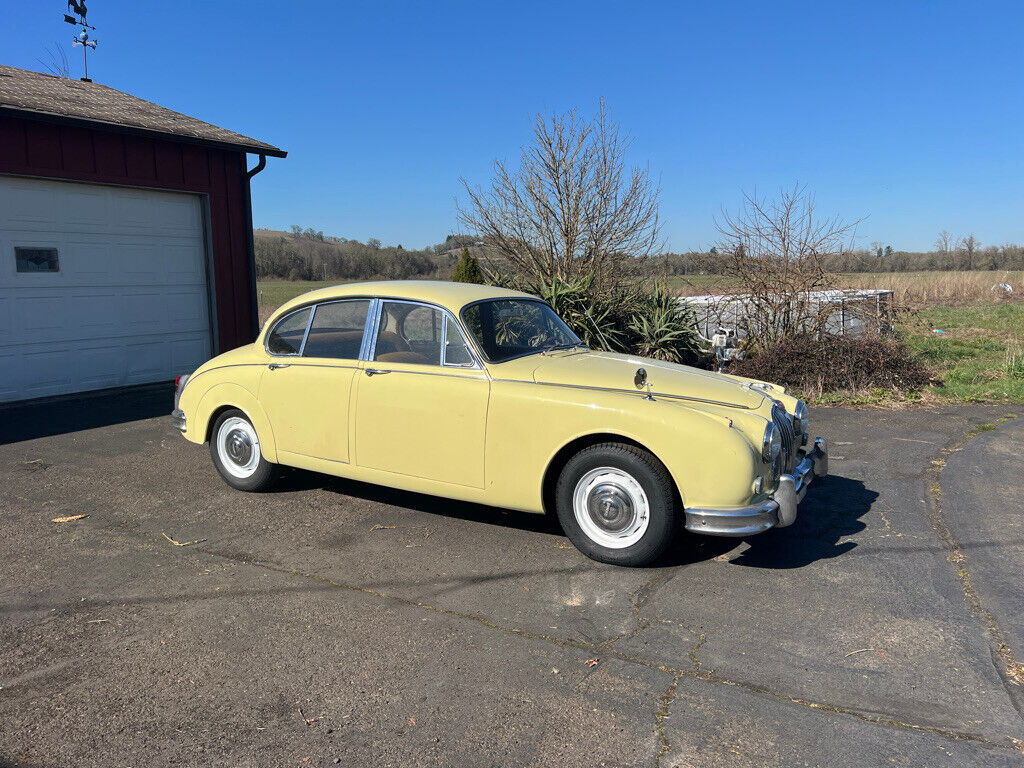 Jaguar-MK2-3.8-1959-Sedan-2