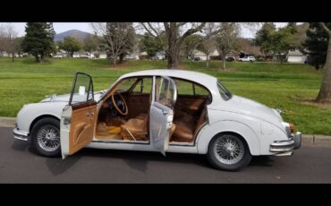Jaguar-Mark-2-1961-white-3