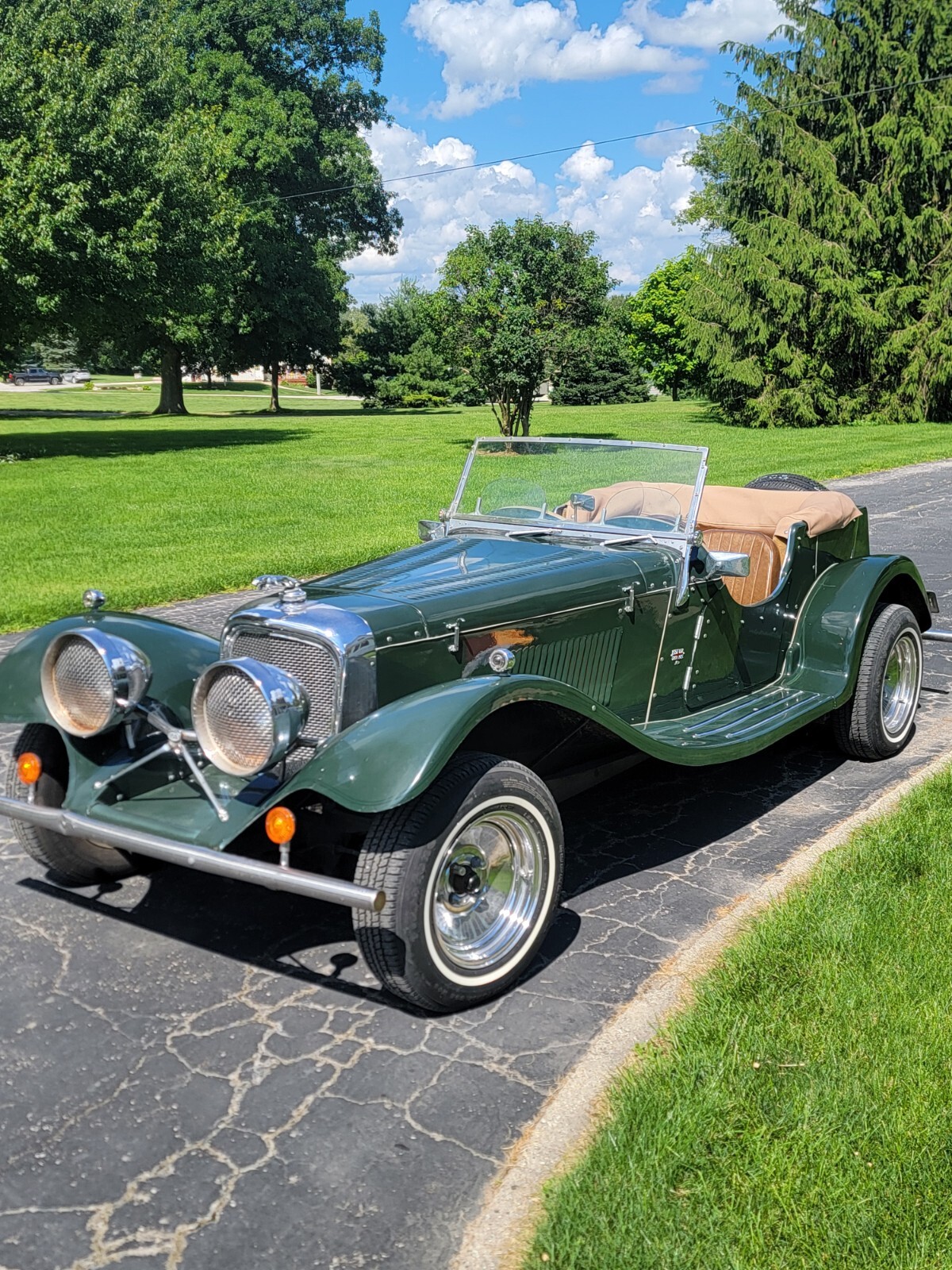 Jaguar-SS100-replica-1937-Convertible-1