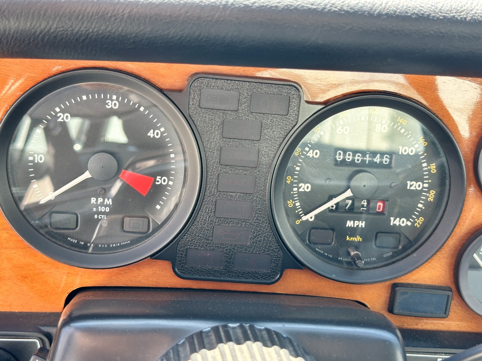 Jaguar-XJ-1985-Sedan-13