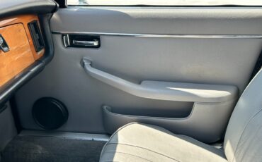 Jaguar-XJ-1985-Sedan-21