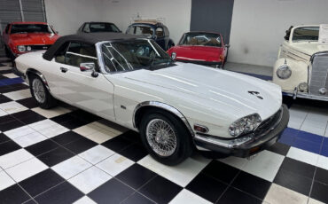 Jaguar-XJ-1989-Convertible-18
