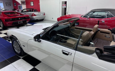Jaguar-XJ-1989-Convertible-6